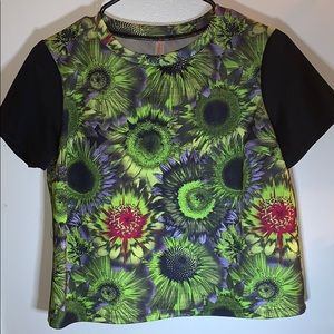 Short green flower short sleeve shirt